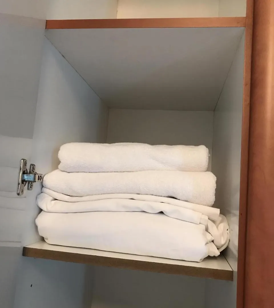Cozy 1 Bed Aprt In Marina Diamond 1 Tower Apartment Dubai United Arab Emirates